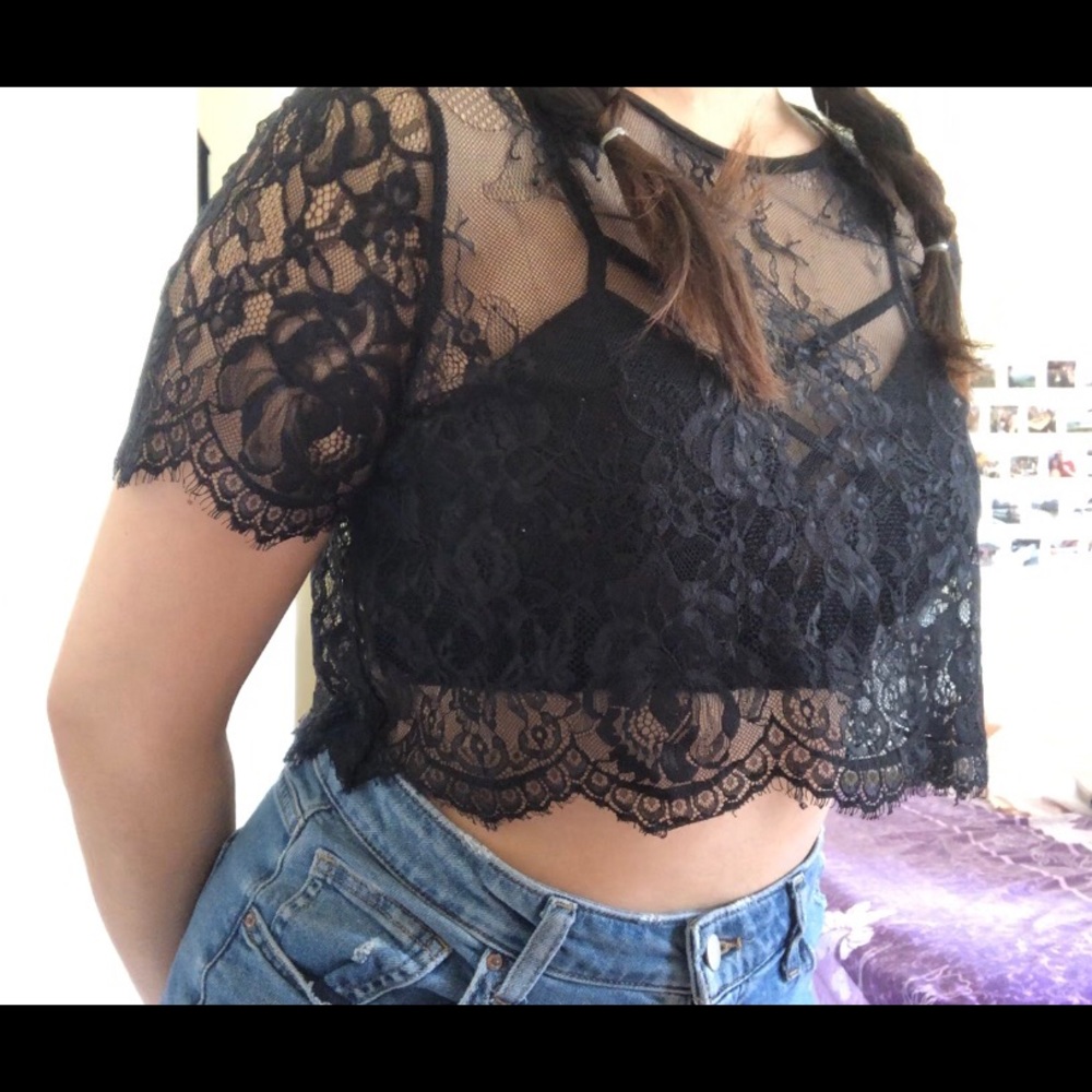 Papaya Mesh Lace black crop top